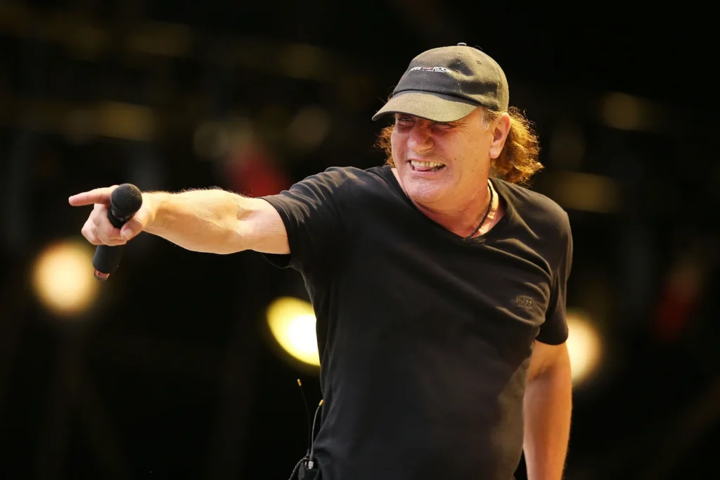 Brian Johnson Größe